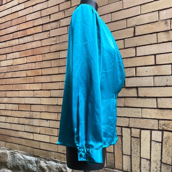 Vintage Impressions of California Turquoise Satin Wrap Blouse Size 10 - Picture 3 of 5